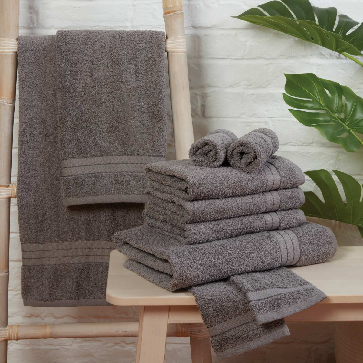 Brentfords 100% Cotton Towel - Grey>