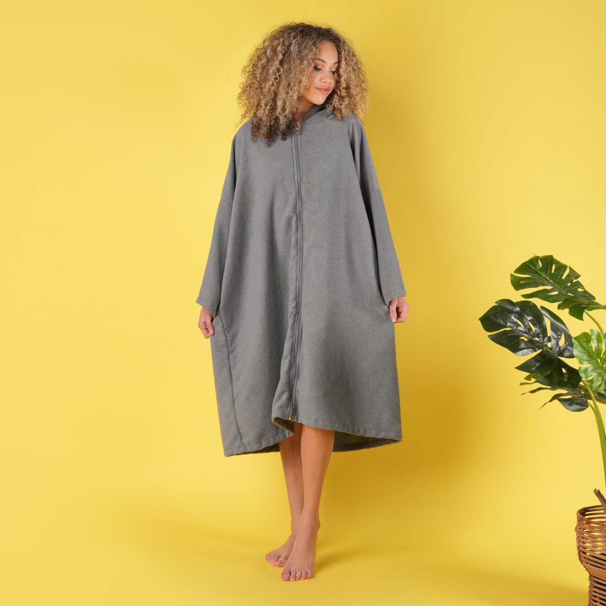 Brentfords Adults Zip Towel Poncho Changing Robe - Charcoal>