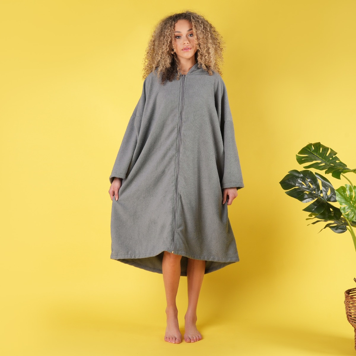 Brentfords Adults Zip Towel Poncho Changing Robe - Charcoal>