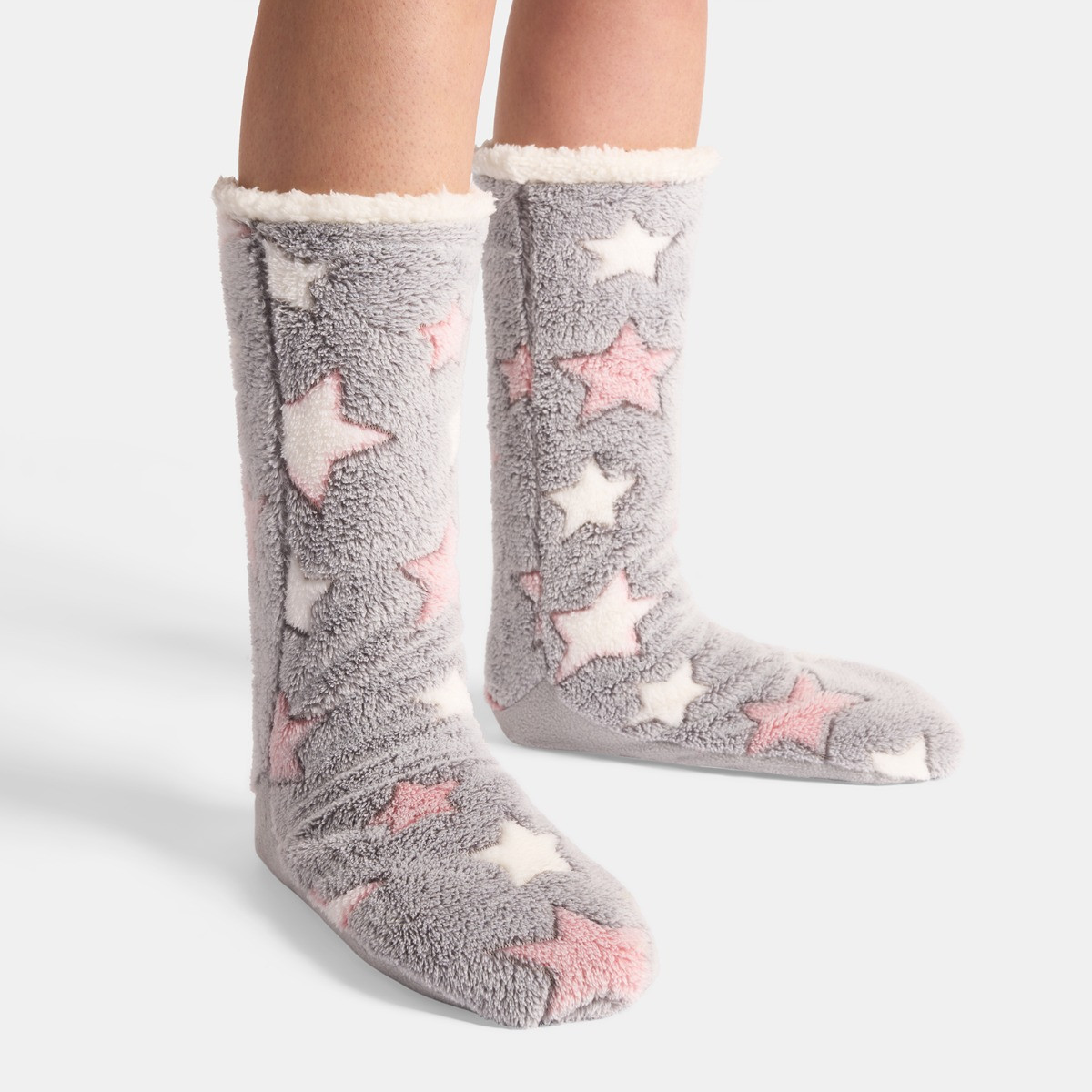OHS Star Print Fleece Sherpa Reverse Slipper Socks - Grey >