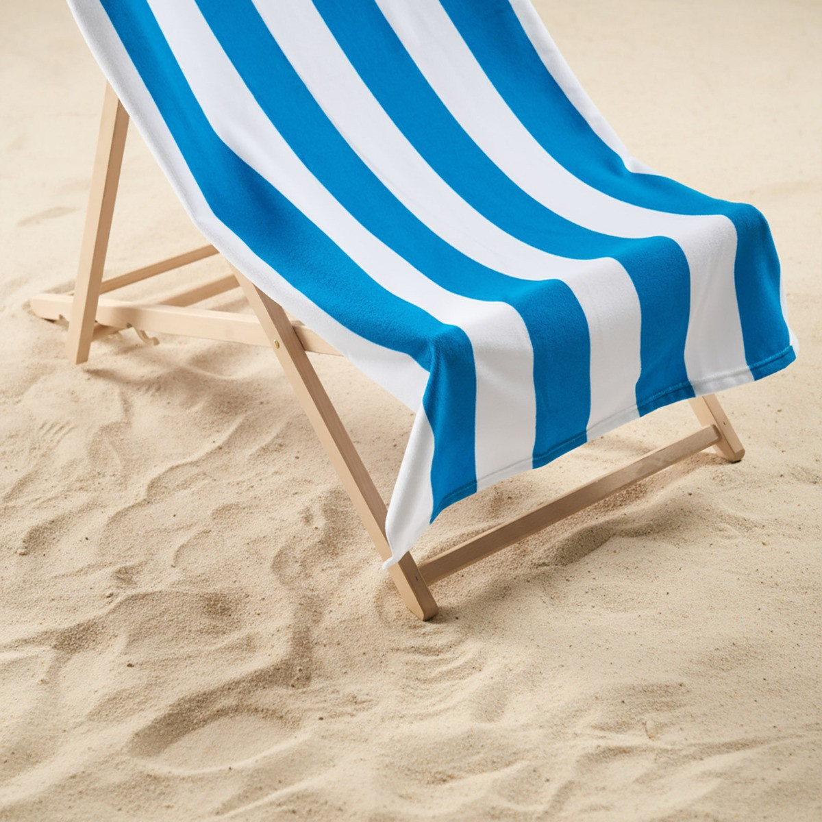 OHS Vertical Stripe Beach Towel - Sea Blue>