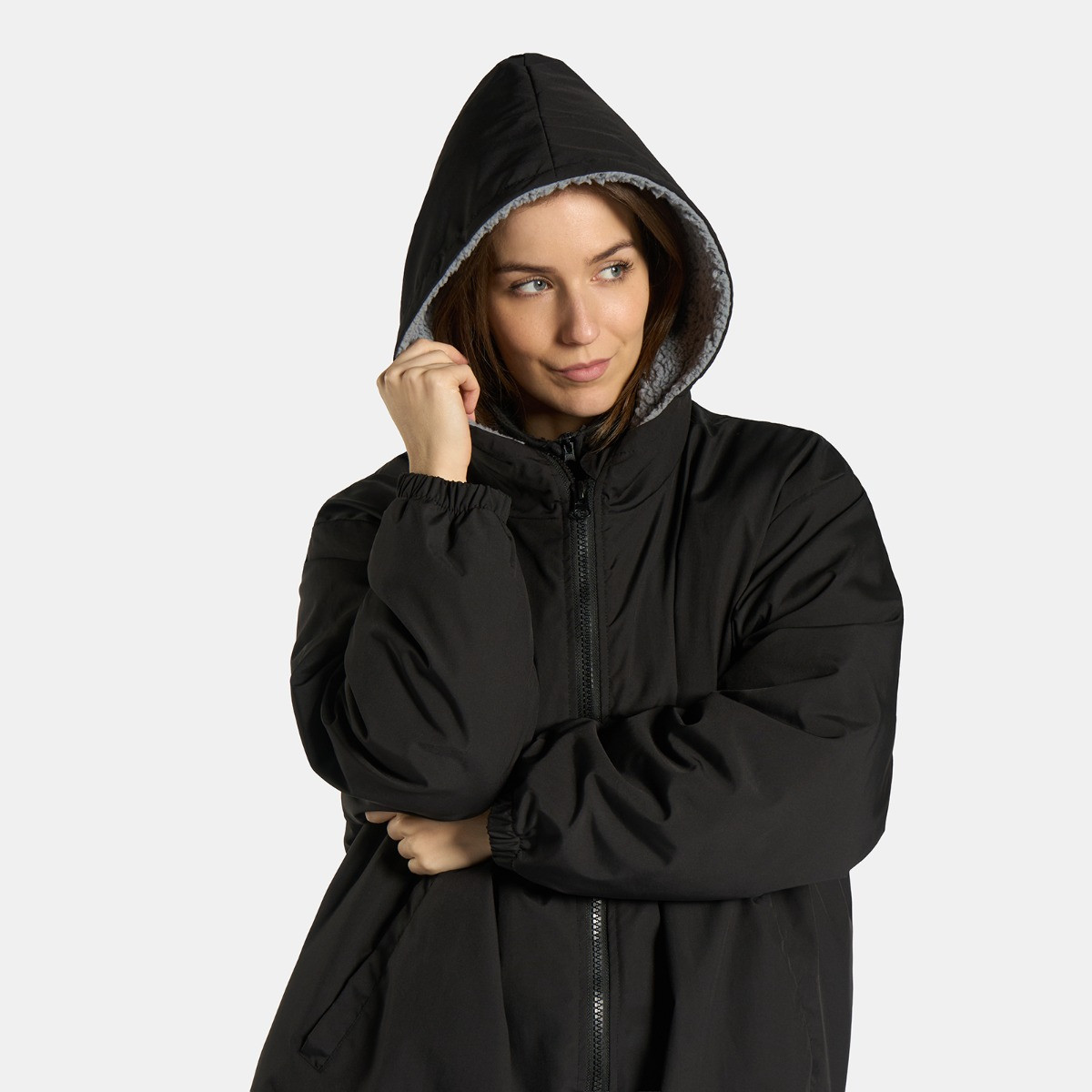 OHS Adults Water Resistant Sherpa Drying Robe, Black - S/M>