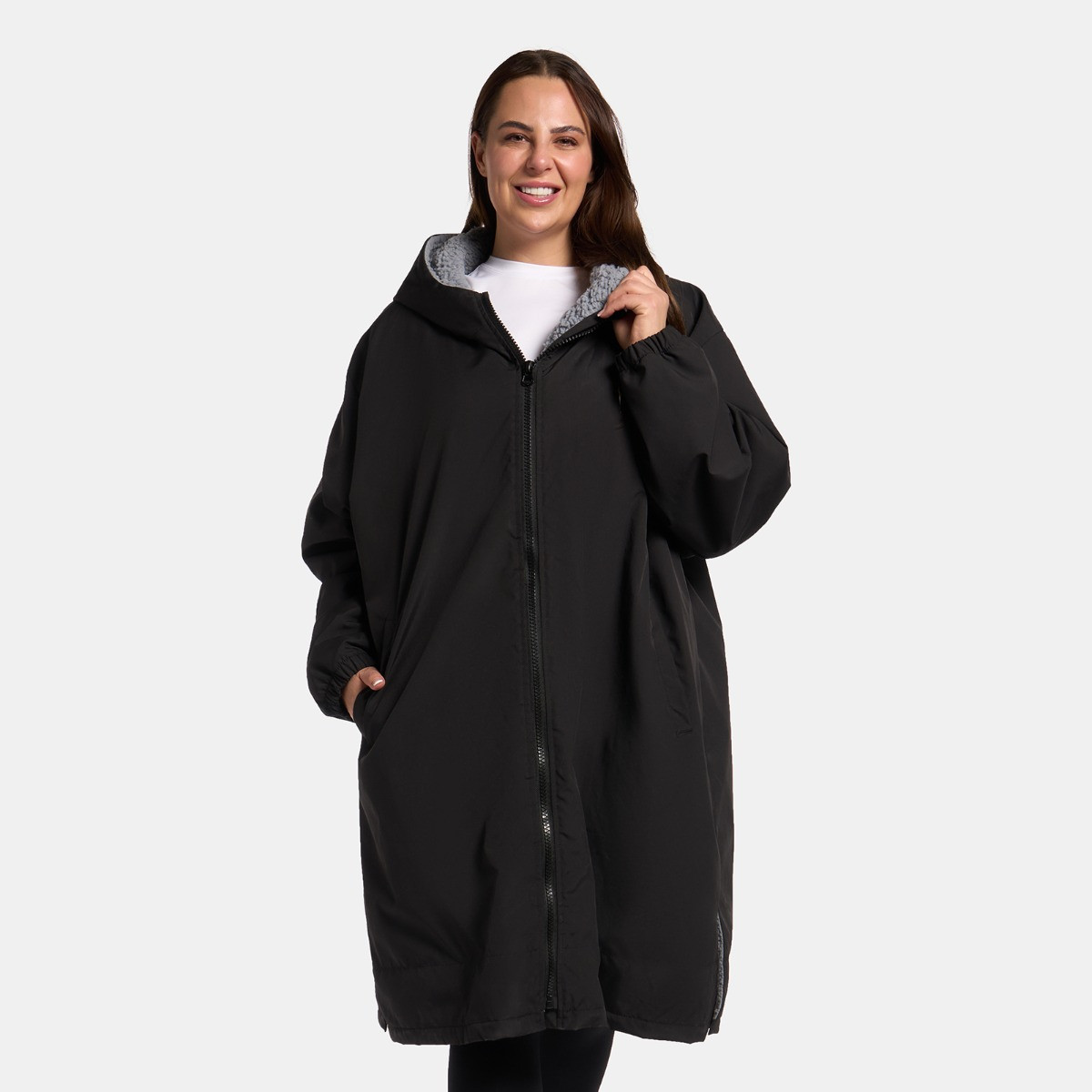 OHS Adults Water Resistant Sherpa Drying Robe - Black>