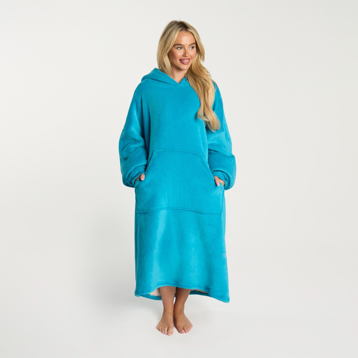 OHS Adults Extra-Long Sherpa Hoodie Blanket - Sea Blue>