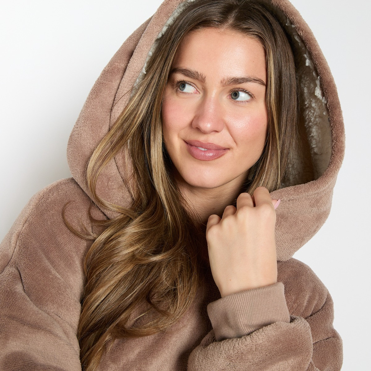 OHS Adults Extra-Long Sherpa Hoodie Blanket - Mink>