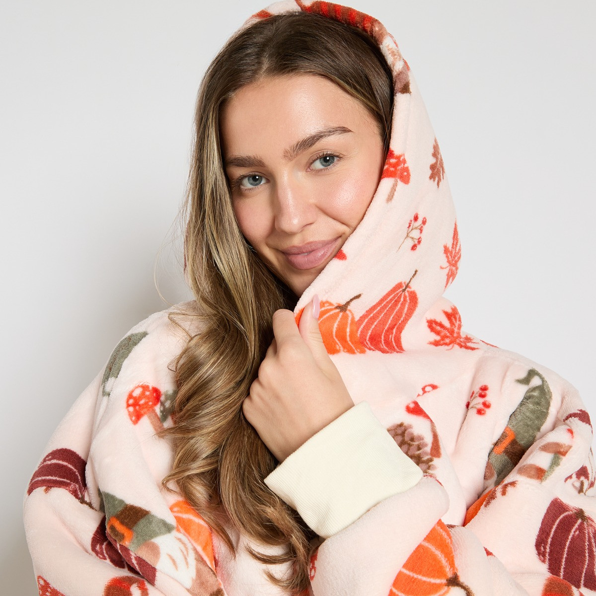 OHS Adult Extra Long Autumn Hoodie Blanket - Beige>