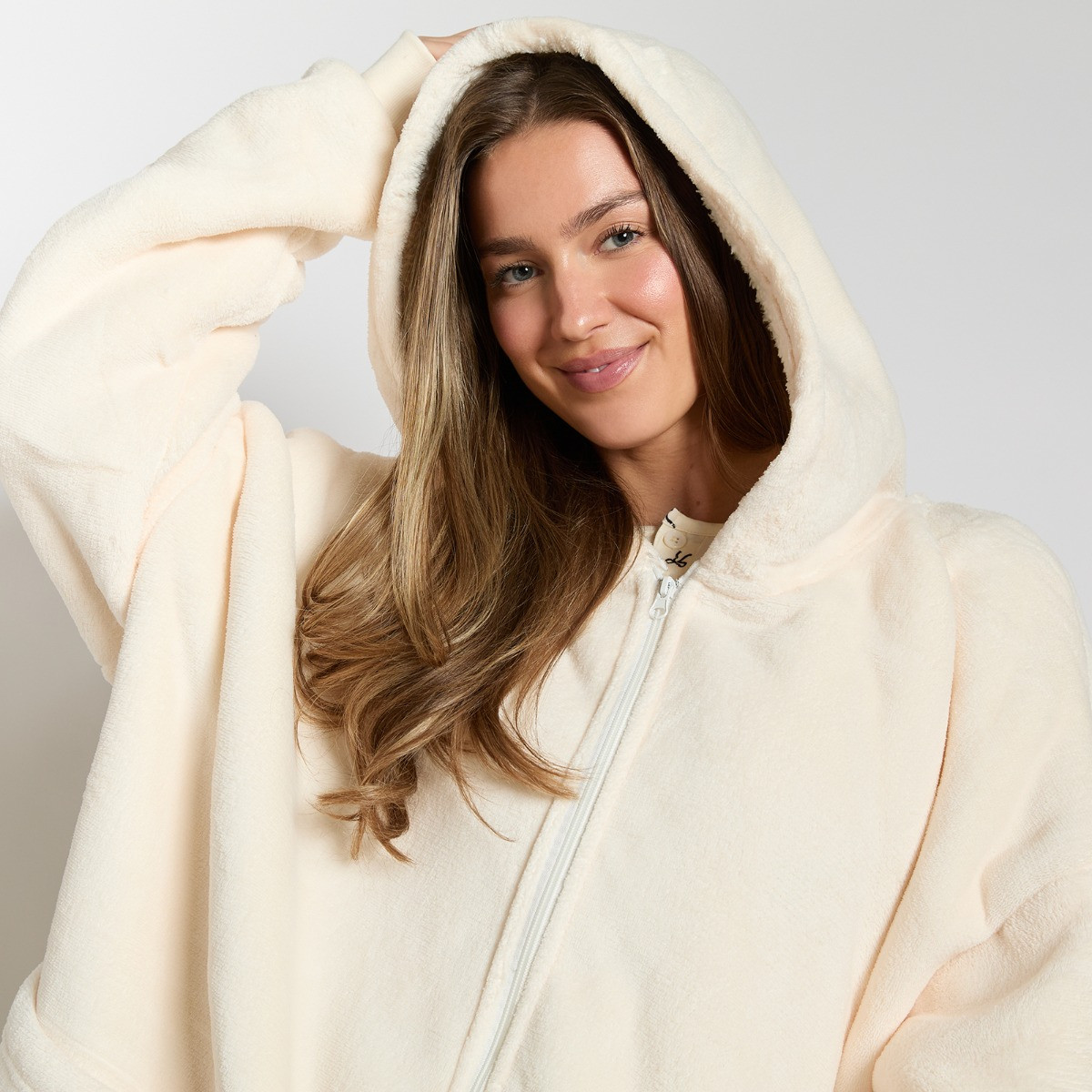 OHS Adults Zipper Hoodie Blanket - Cream>