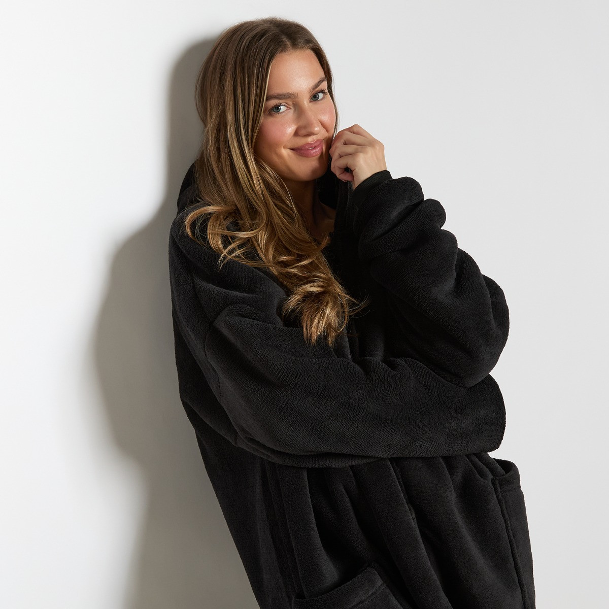 OHS Adults Zipper Hoodie Blanket - Black>