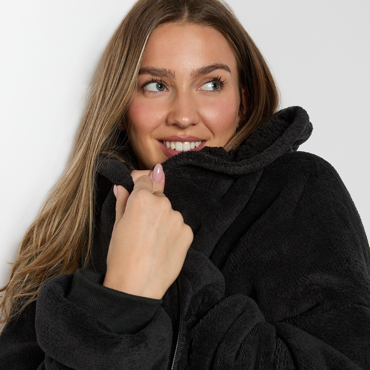 OHS Adults Zipper Hoodie Blanket - Black>