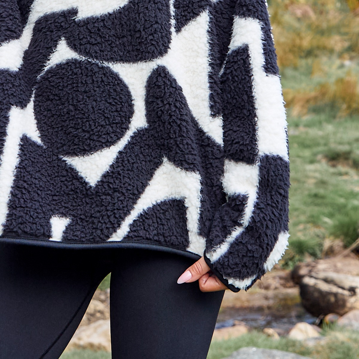 OHS Teddy Geometric Print Half Zip Fleece, Monochrome - Small/ Medium>