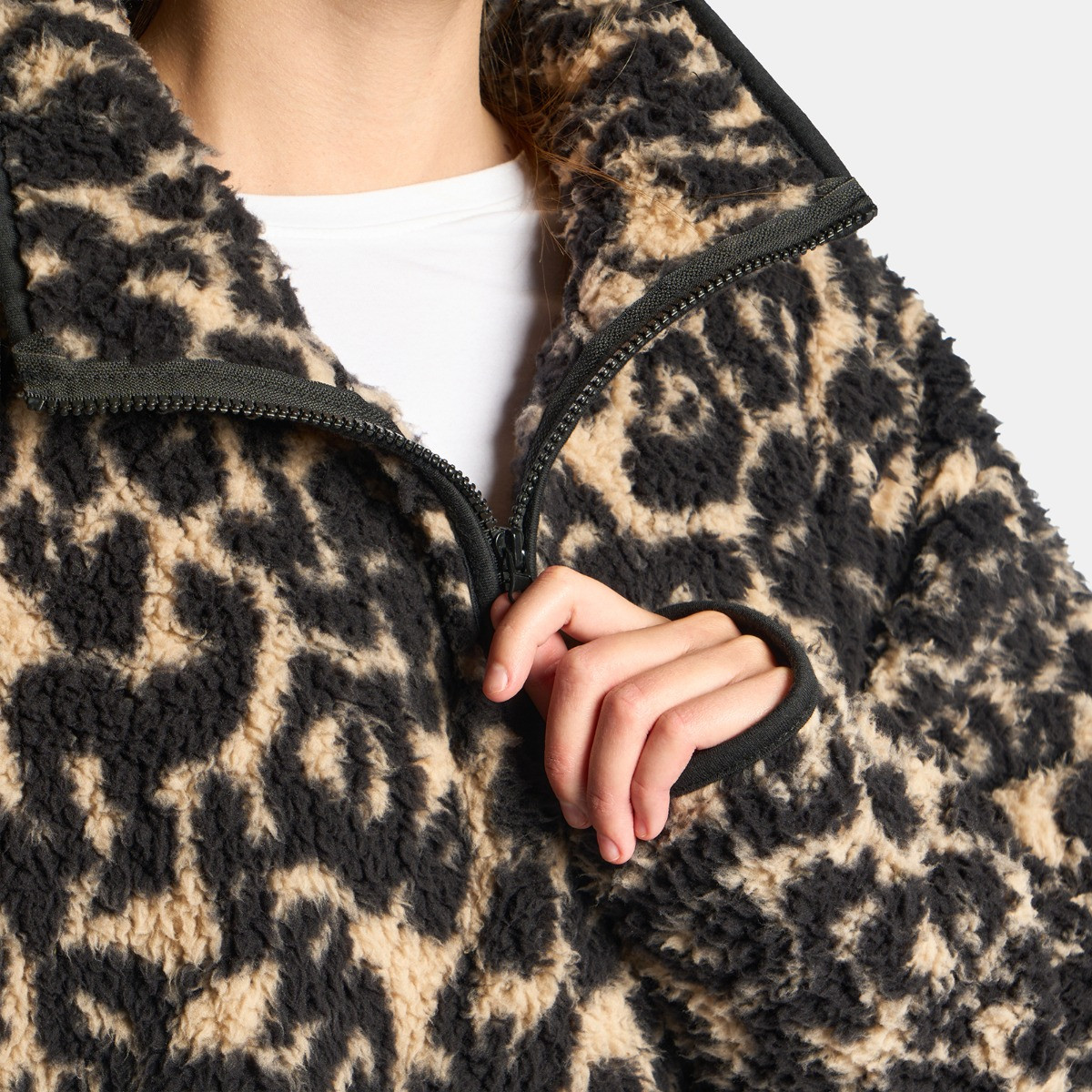 OHS Teddy Leopard Print Half Zip Fleece, Natural - Large/ Extra Large>