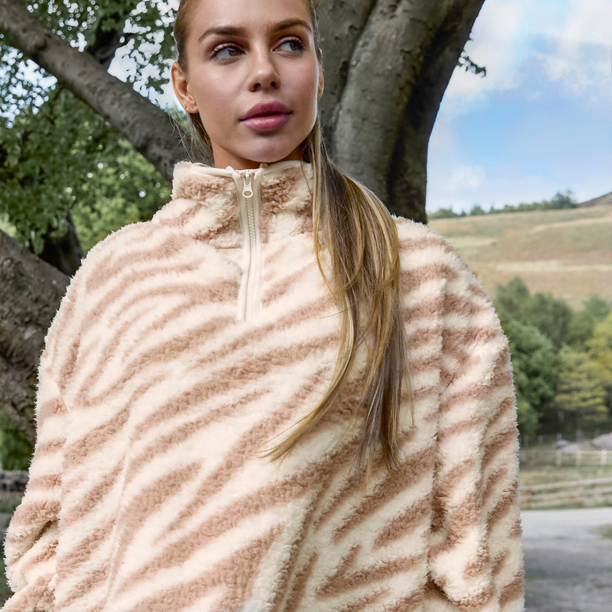 OHS Teddy Zebra Print Half Zip Fleece - Beige>