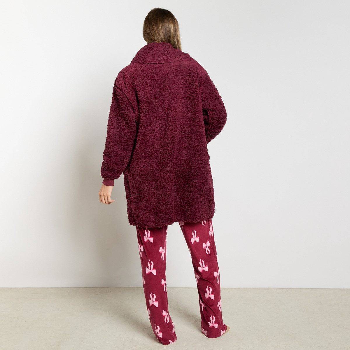OHS Waterfall Teddy Fleece Cardigan - Burgundy>
