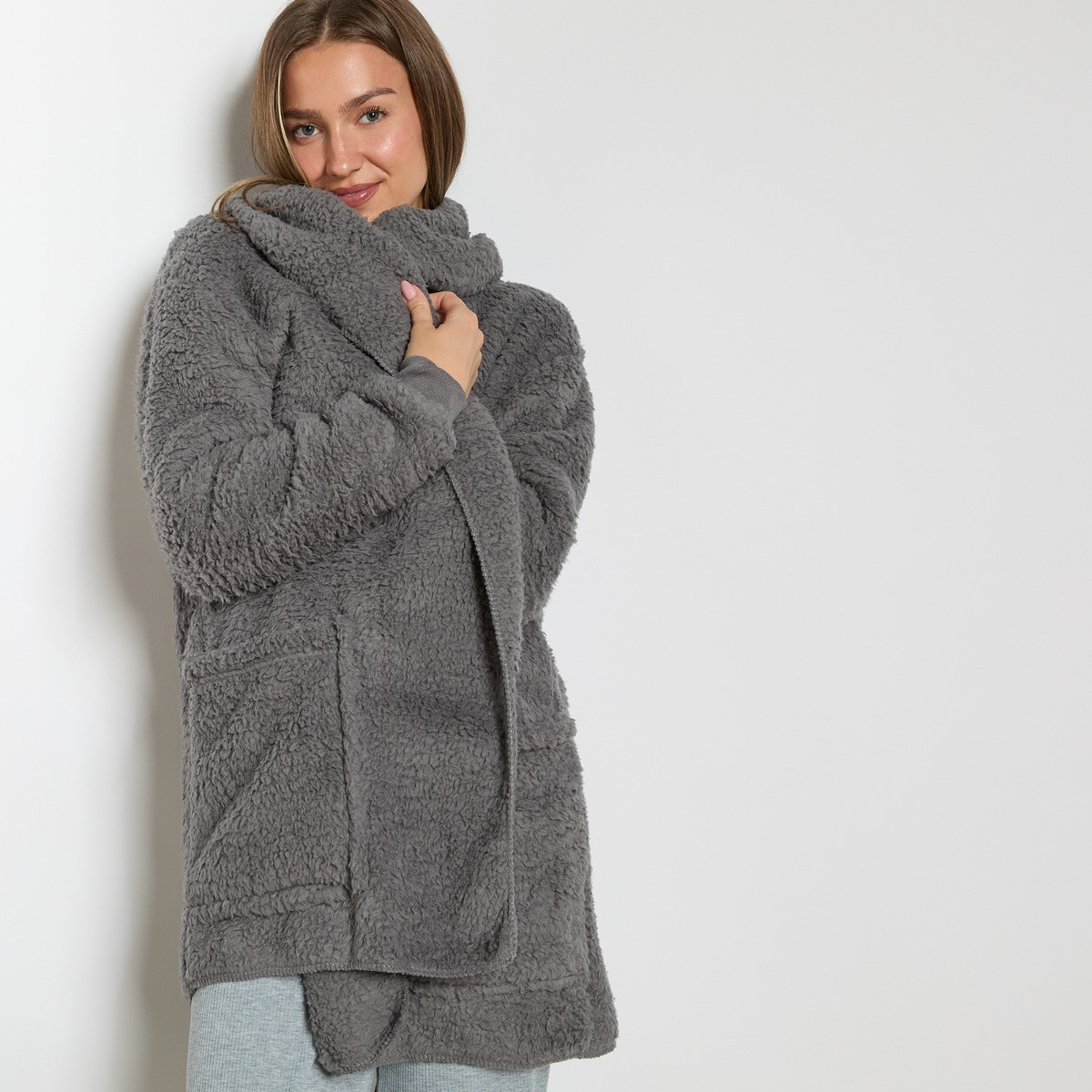 OHS Waterfall Teddy Fleece Cardigan - Charcoal>