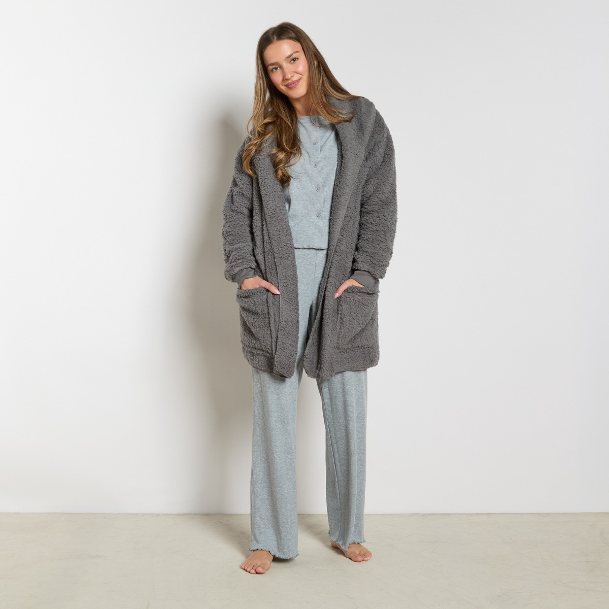 OHS Waterfall Teddy Fleece Cardigan - Charcoal>
