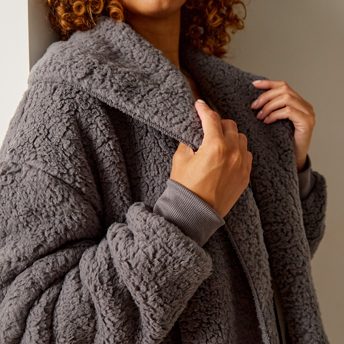 OHS Waterfall Teddy Fleece Cardigan - Charcoal>