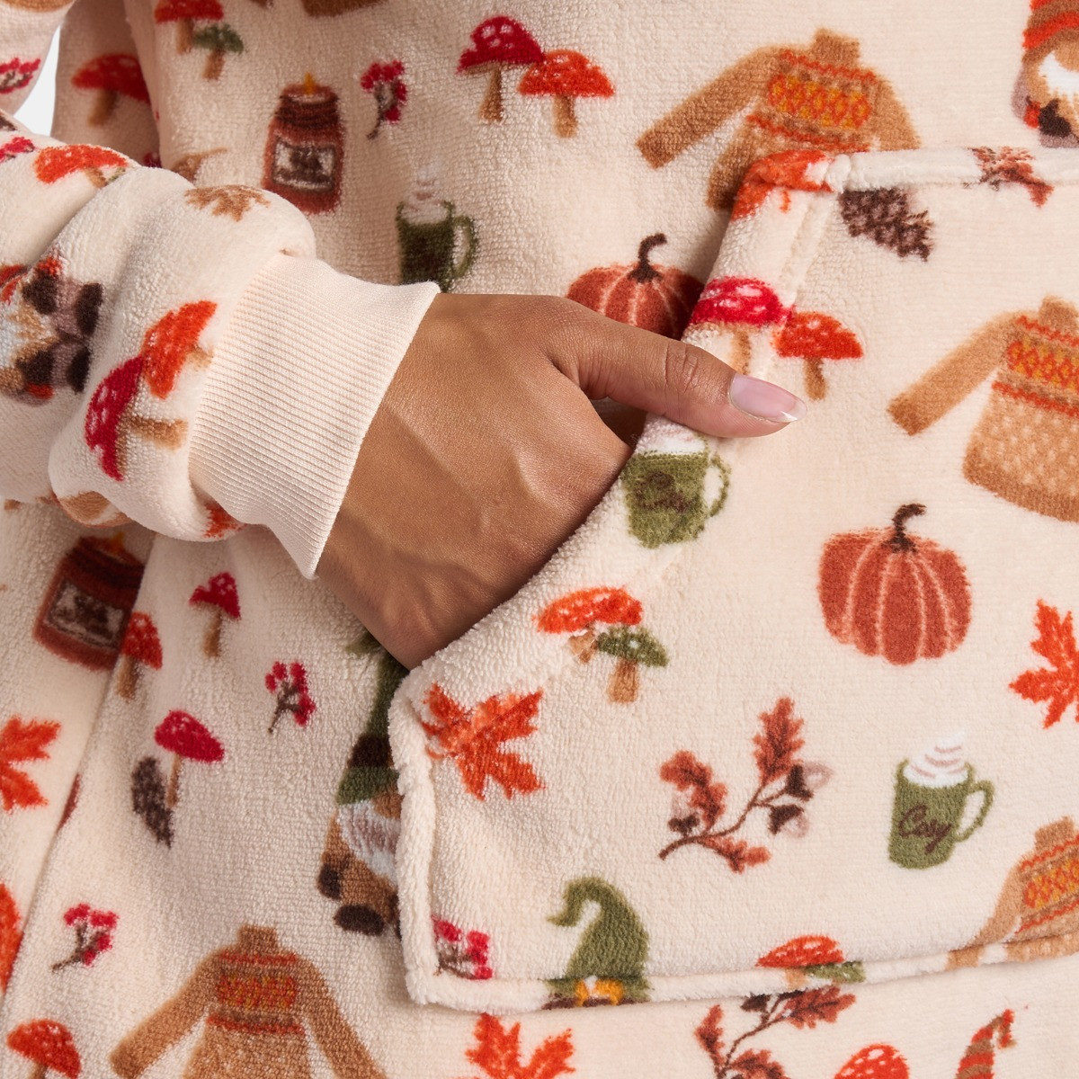 OHS Autumn Print Fleece Hoodie Pyjama Set, Beige - Large>