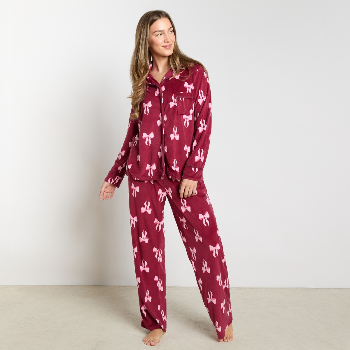 OHS Pink Bow Button Through Pyjama Set, Burgundy - Large/Extra Large>