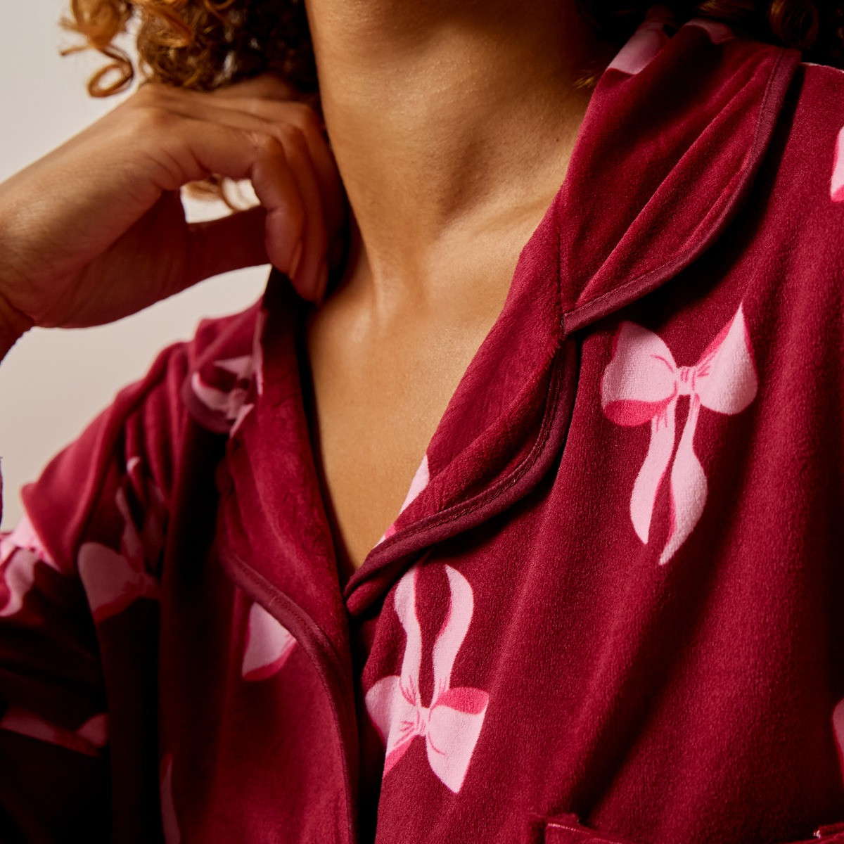 OHS Pink Bow Button Through Pyjama Set, Burgundy - Small/Medium>