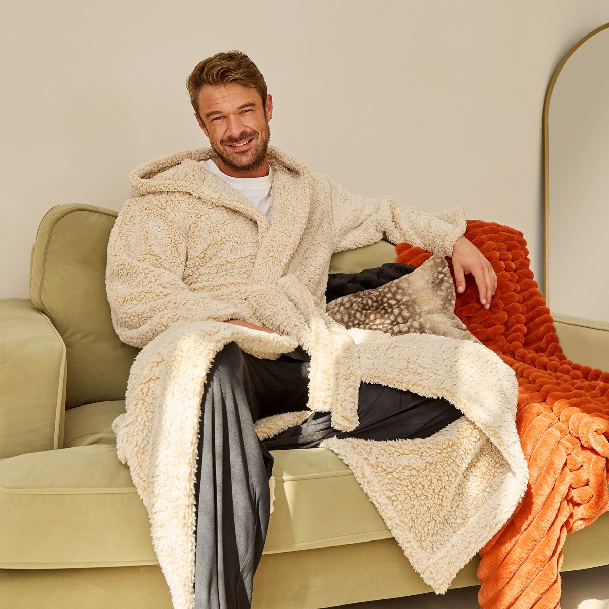 OHS Teddy Marl Dressing Gown Floor Length, Adults - Beige>