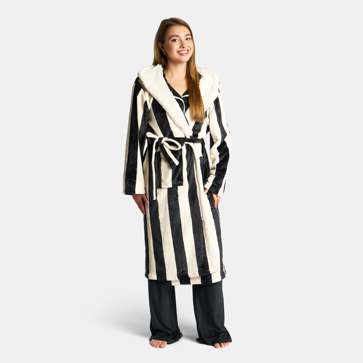 OHS Flannel Fleece Stripe Dressing Gown, Adult – Monochrome>