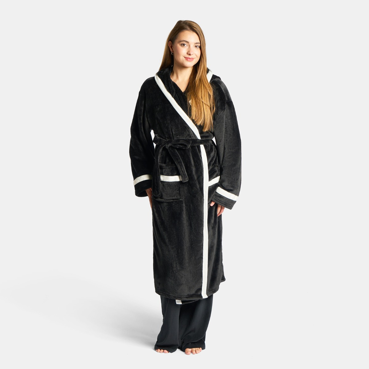 OHS Flannel Fleece Piped Edge Dressing Gown, Adults - Black/White>
