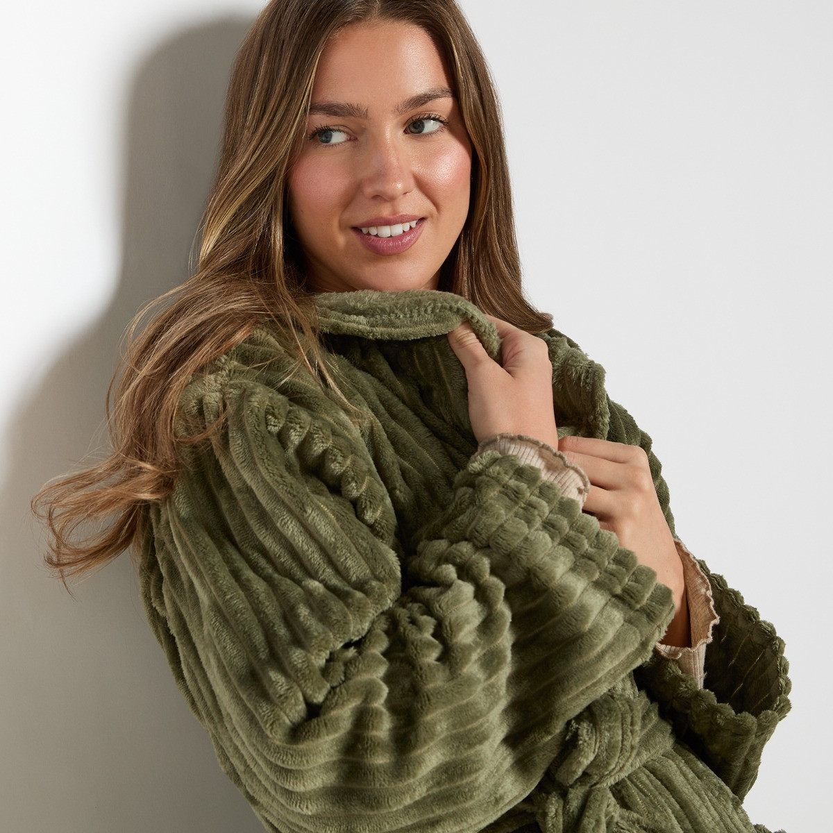 OHS Ribbed Fleece Dressing Gown - Olive Green>
