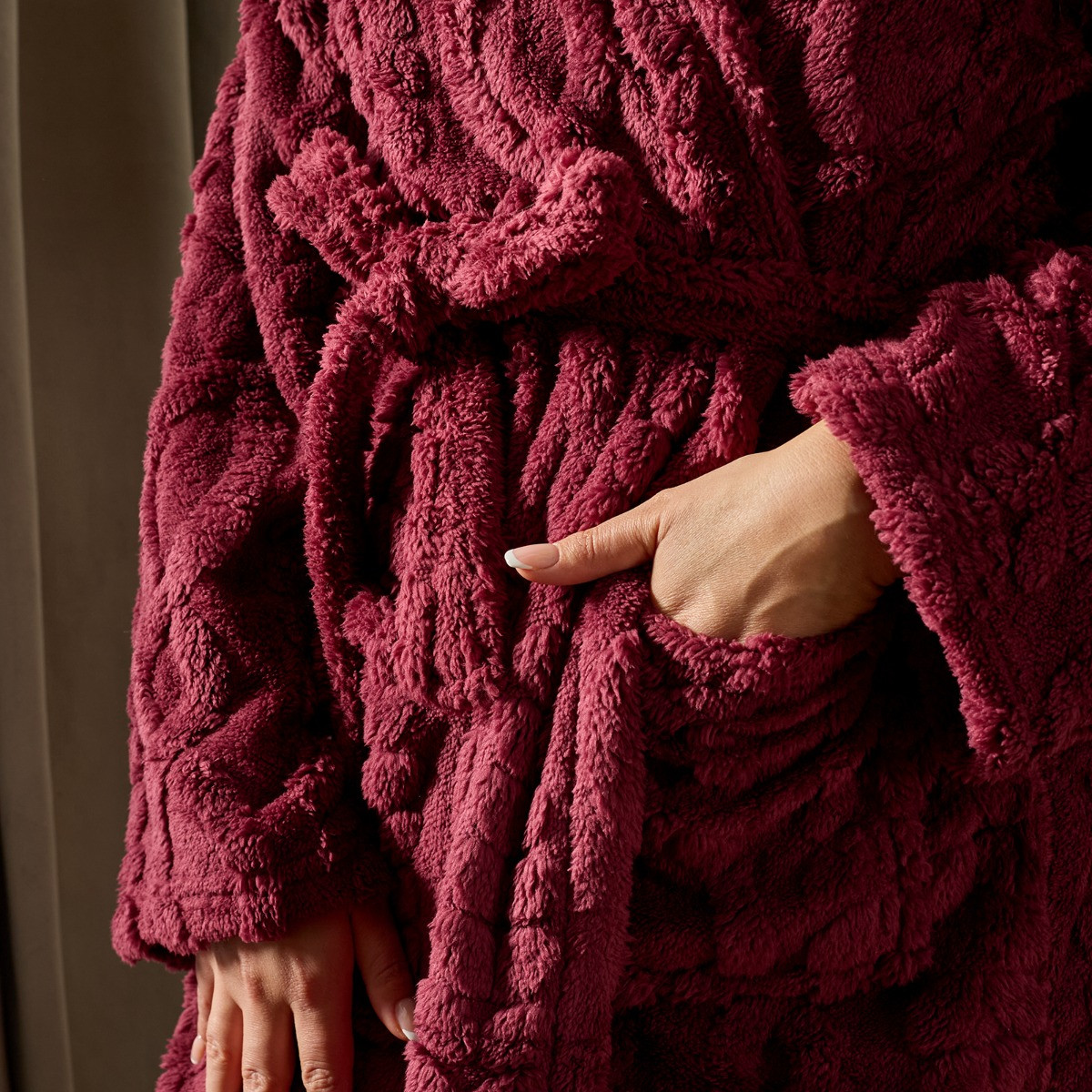 OHS Cable Knit Dressing Gown - Burgundy>