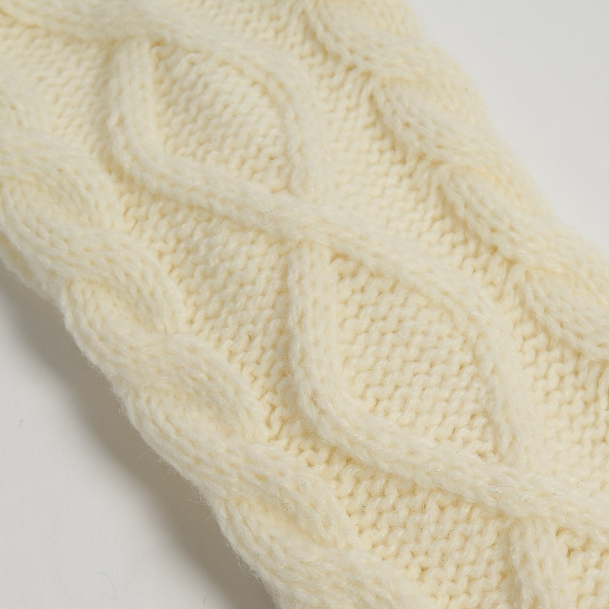 OHS Cable Knit Socks - Cream>