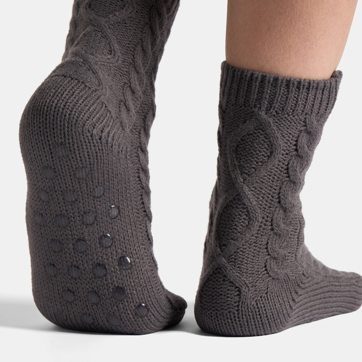 OHS Cable Knit Socks - Charcoal>