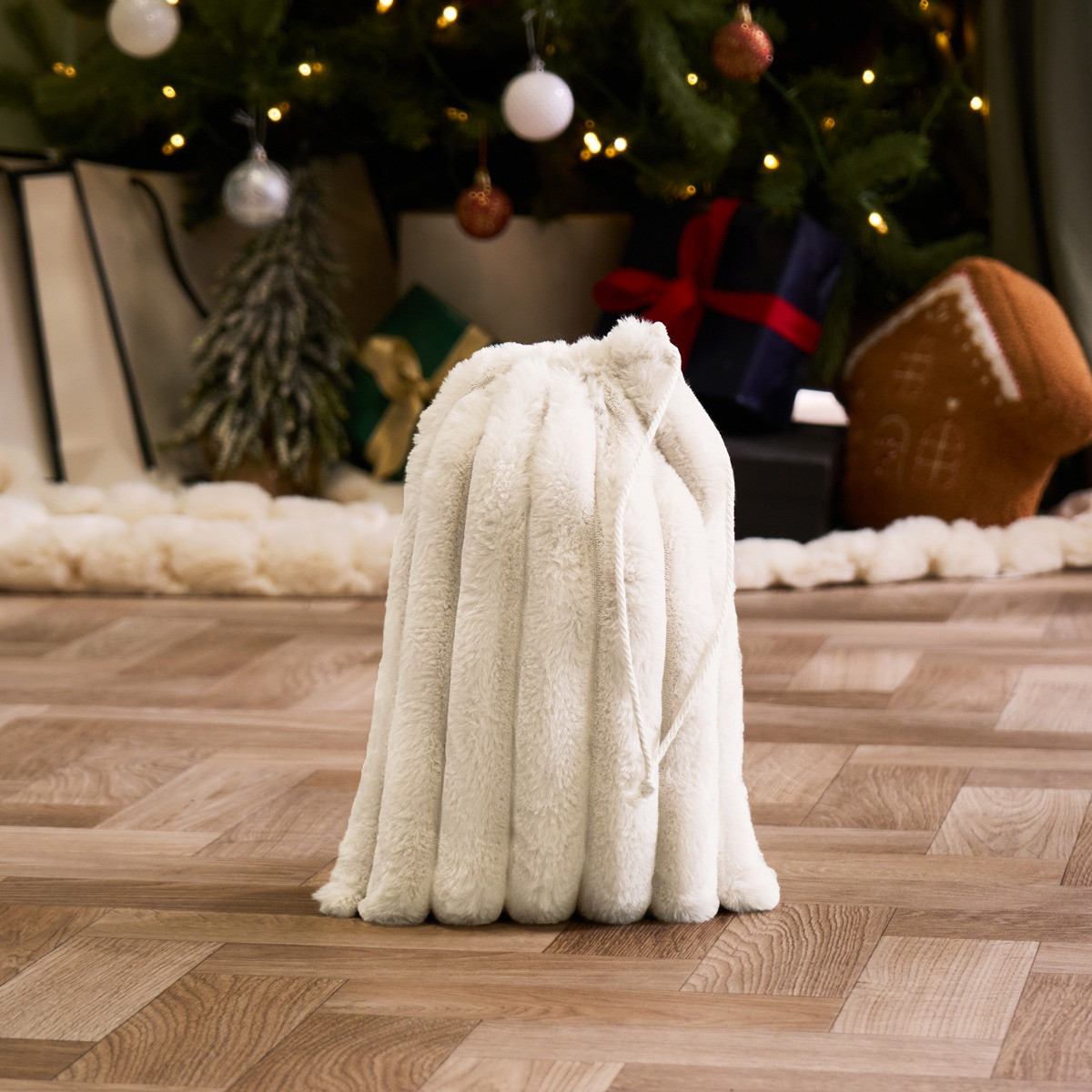 OHS Ribbed Hot Water Bottle Gift Set - Cream>