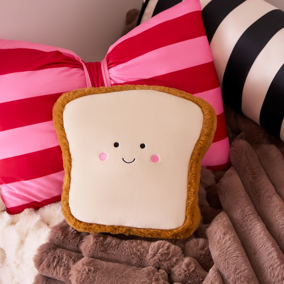 OHS Toast Microwaveable Hottie - Beige>