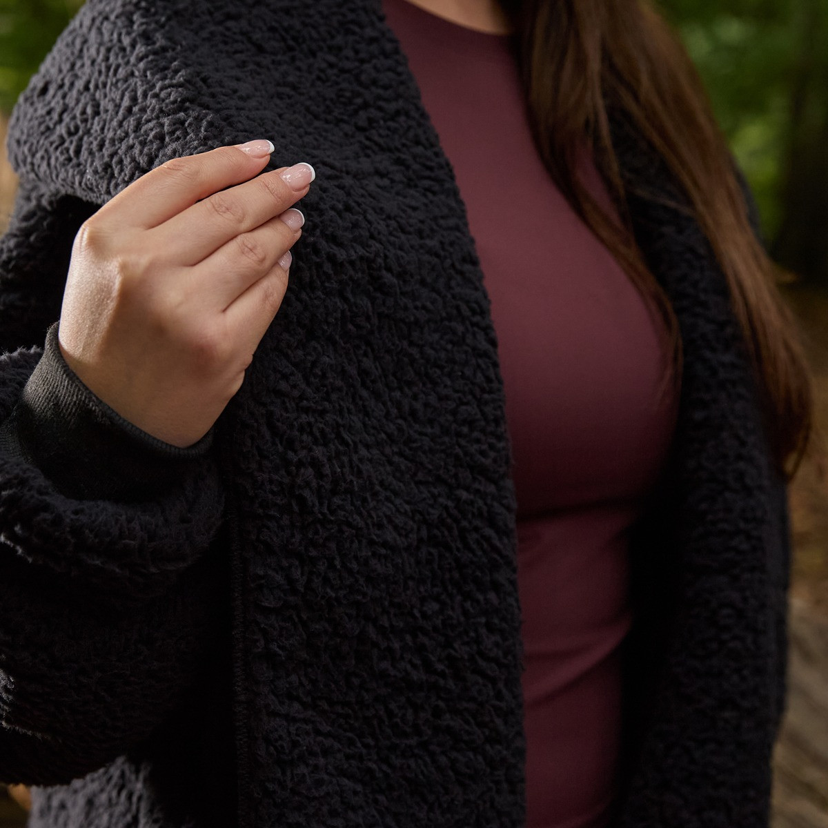 OHS Waterfall Teddy Fleece Shorter Length Cardigan - Black>