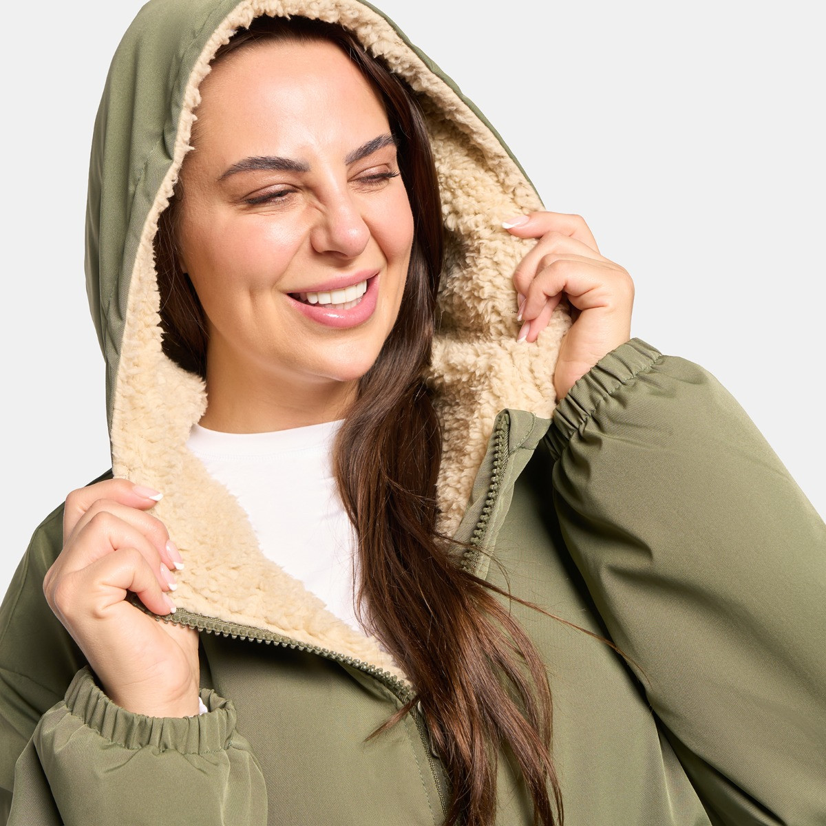 OHS Adults Water Resistant Sherpa Drying Robe - Khaki/Beige>