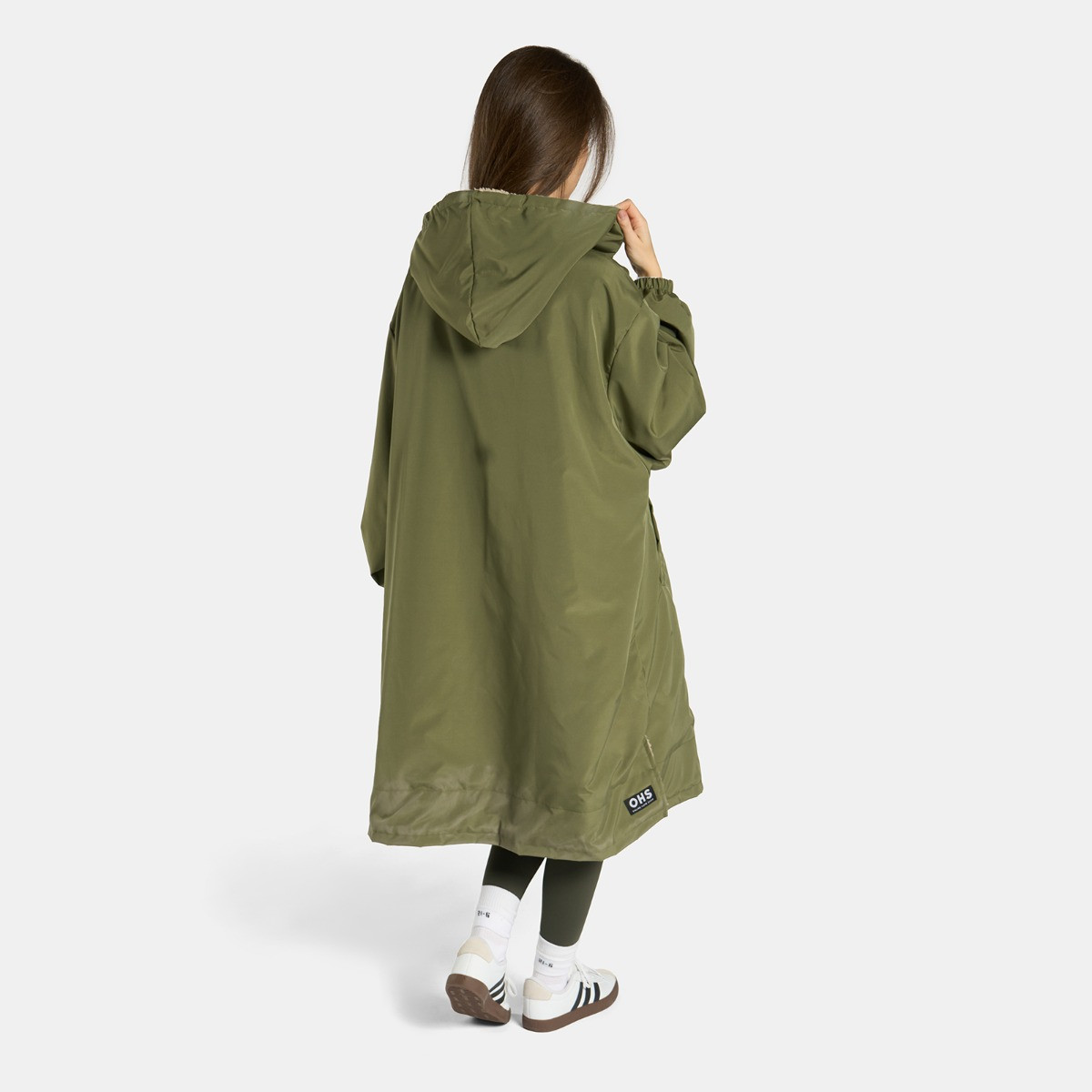 OHS Adults Water Resistant Sherpa Drying Robe, Khaki/Beige - Small/Medium>