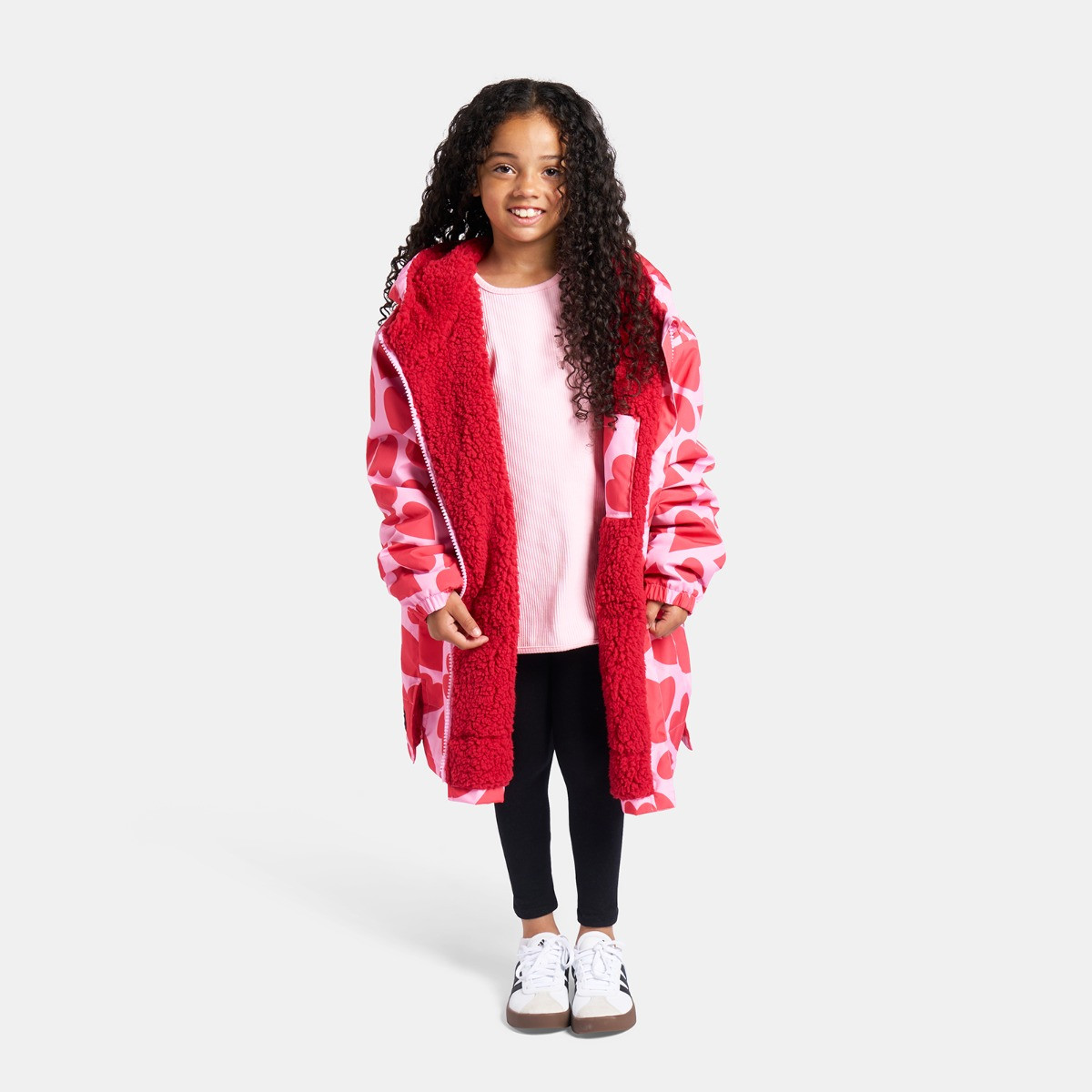OHS Kids Water Resistant Heart Print Sherpa Drying Robe - Pink/Red>