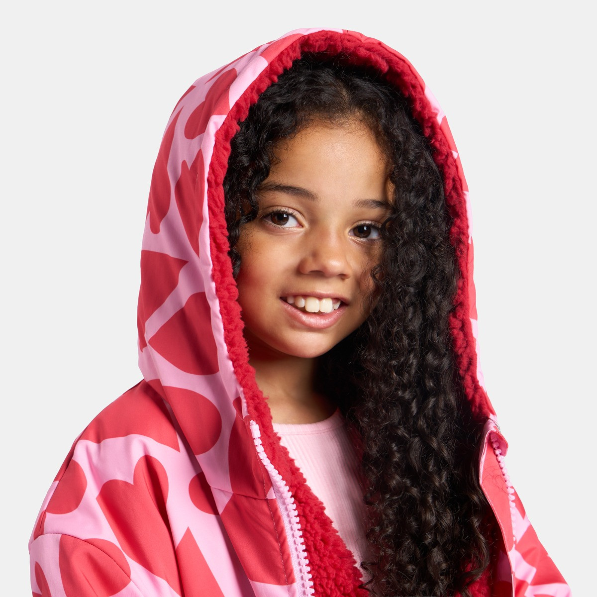 OHS Kids Water Resistant Heart Print Sherpa Drying Robe, Pink/Red - Large/Extra Large>