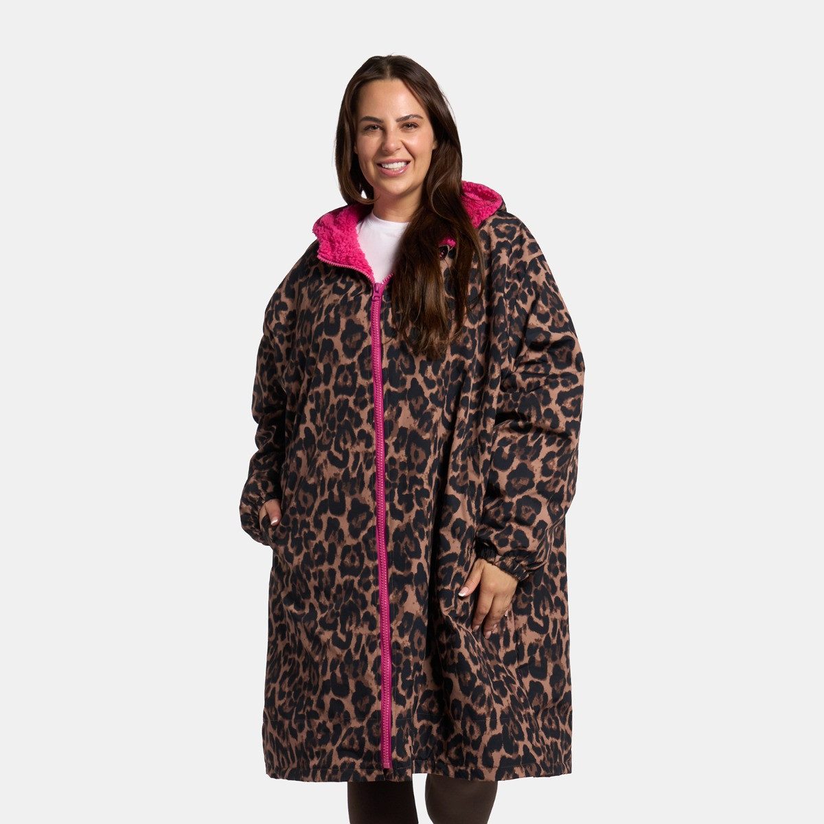 OHS Adults Water Resistant Leopard Print Sherpa Drying Robe - Natural/Pink>