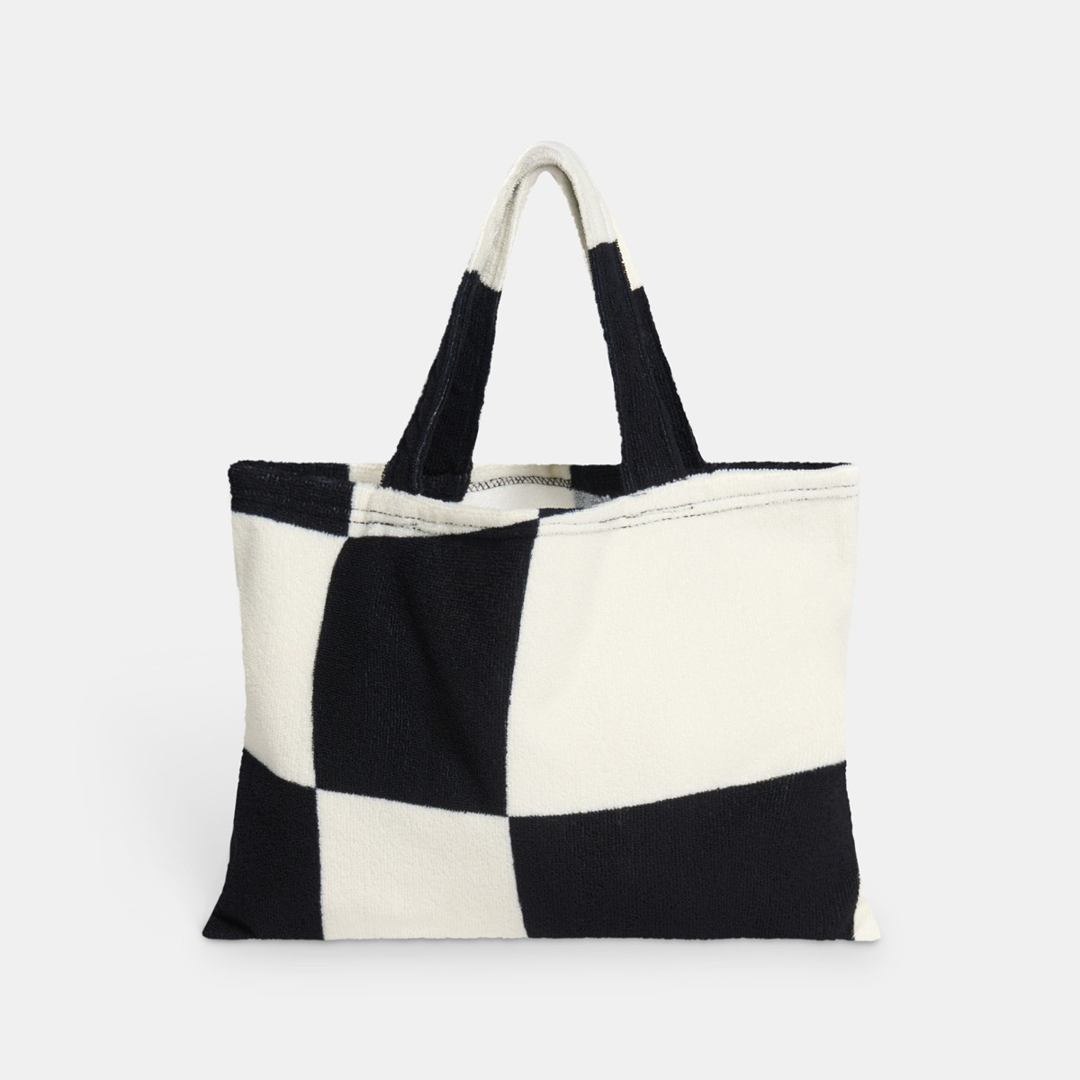 OHS Checkerboard Print Beach Towel in a Bag - Monochrome>