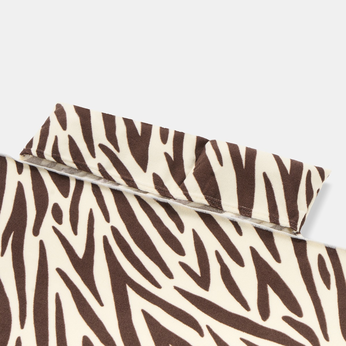 OHS Zebra Beach Towel in a Bag - Brown>