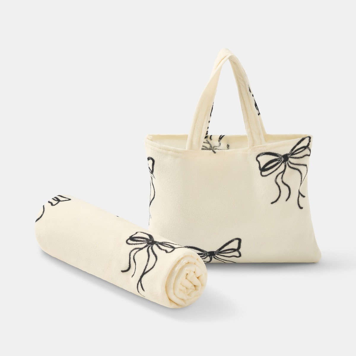 OHS Bow Print Beach Towel in a Bag - Monochrome>