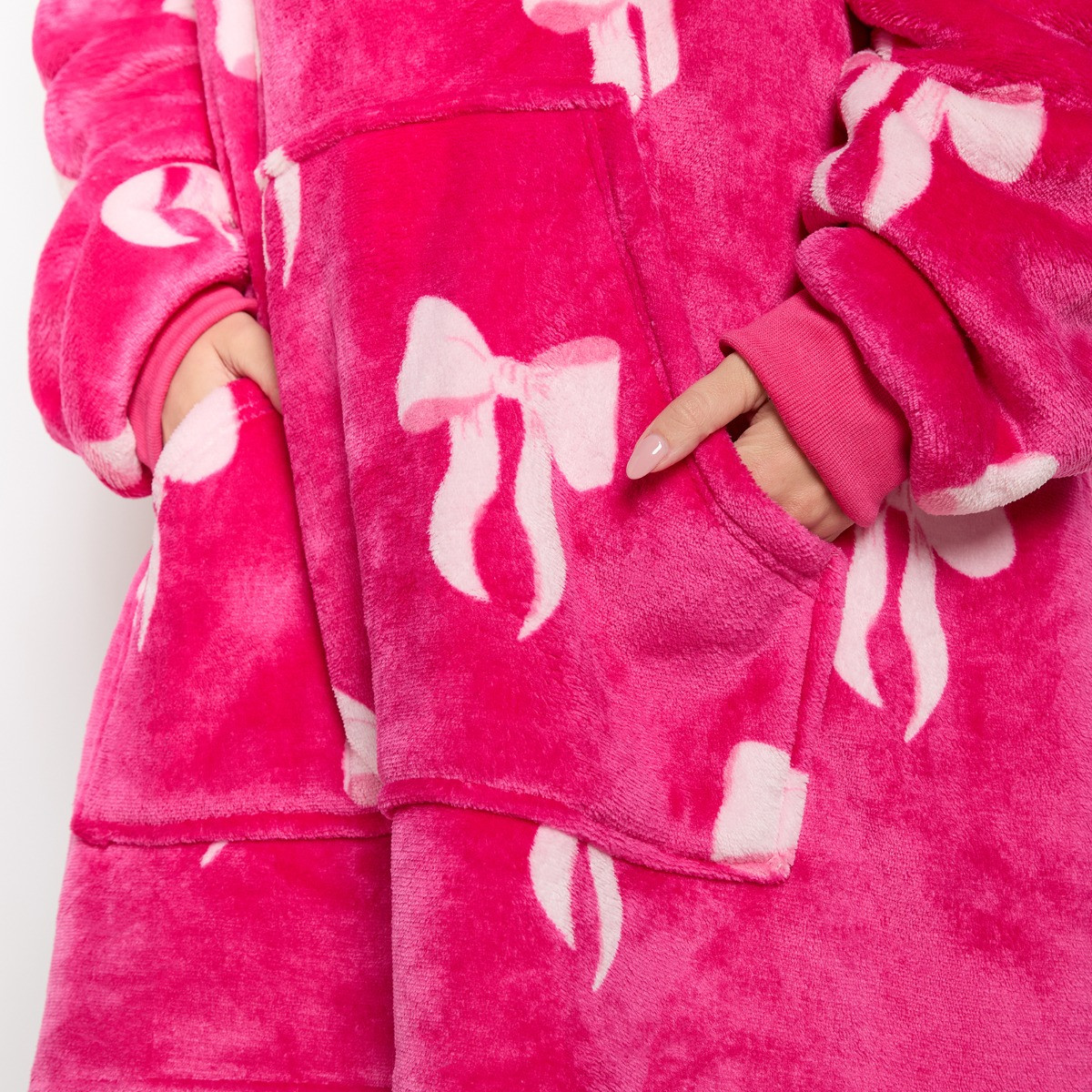 OHS Adults Bow Print Hoodie Blanket - Hot Pink>