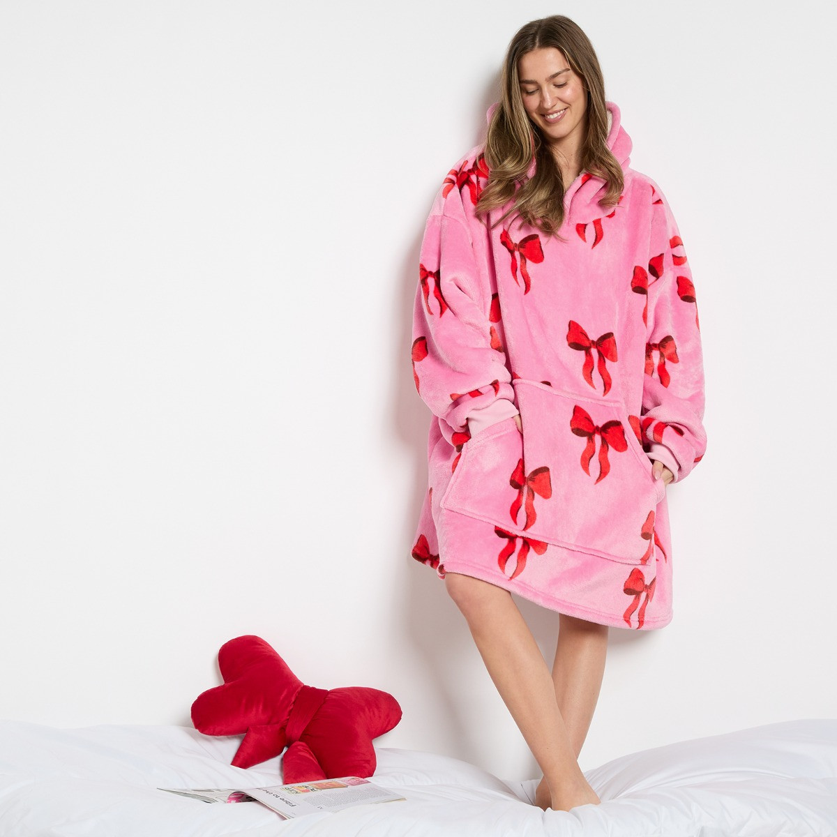 OHS Adults Bow Print Hoodie Blanket - Pink>