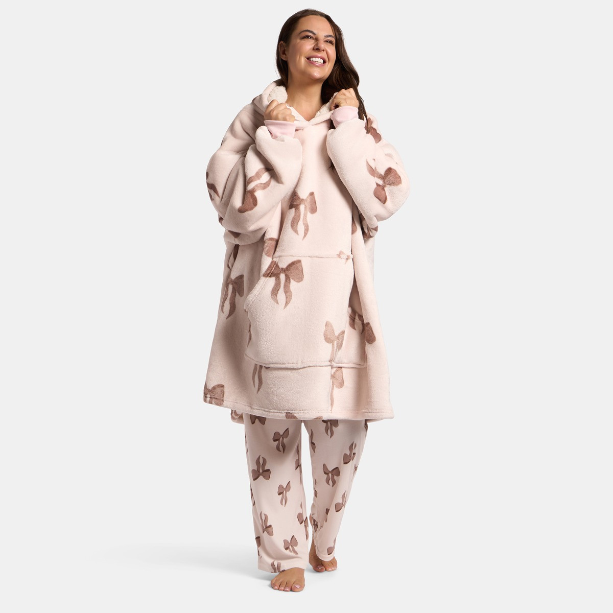 OHS Adults Bow Print Hoodie Blanket - Cream>
