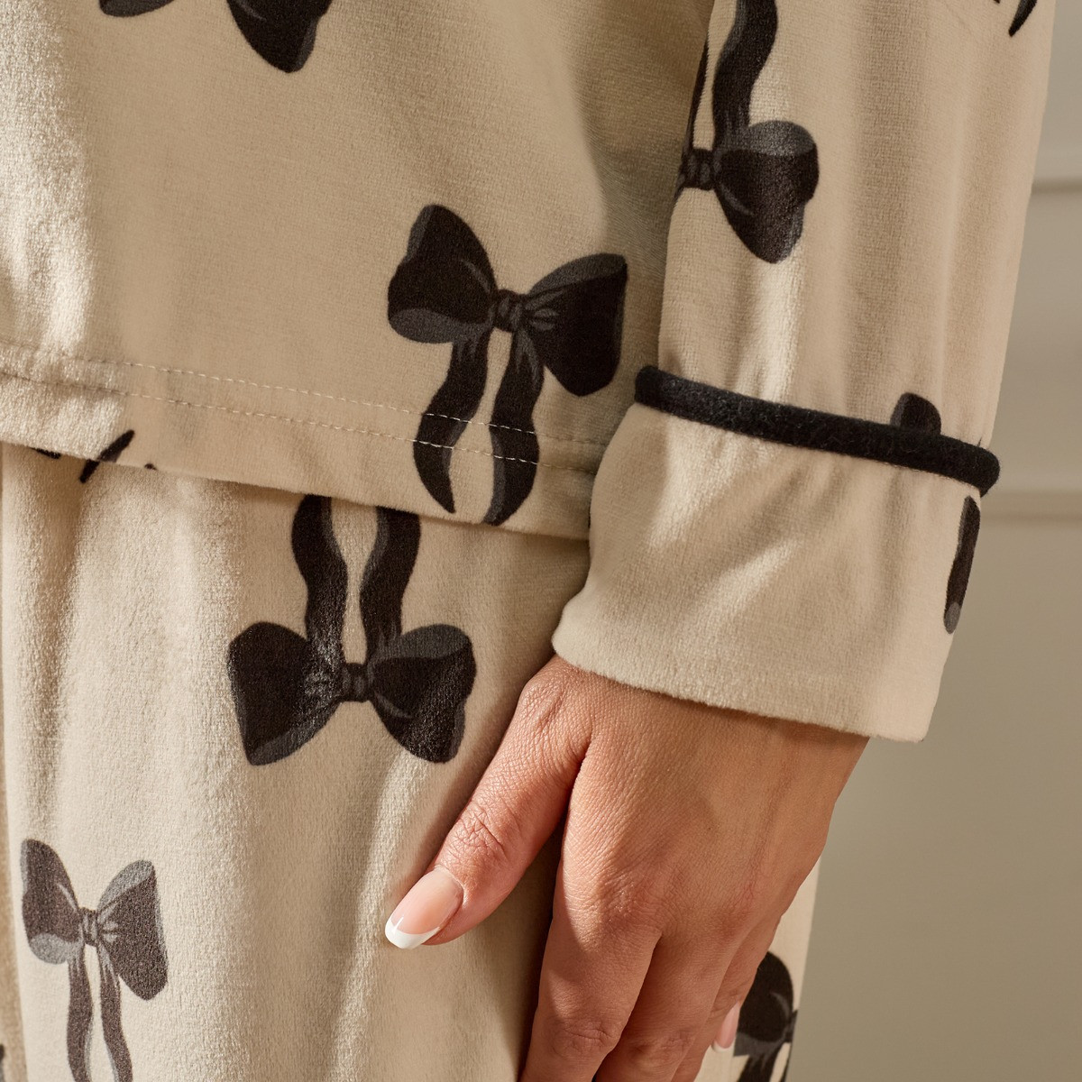 OHS Bow Print Button Through Pyjama Set - Monochrome>