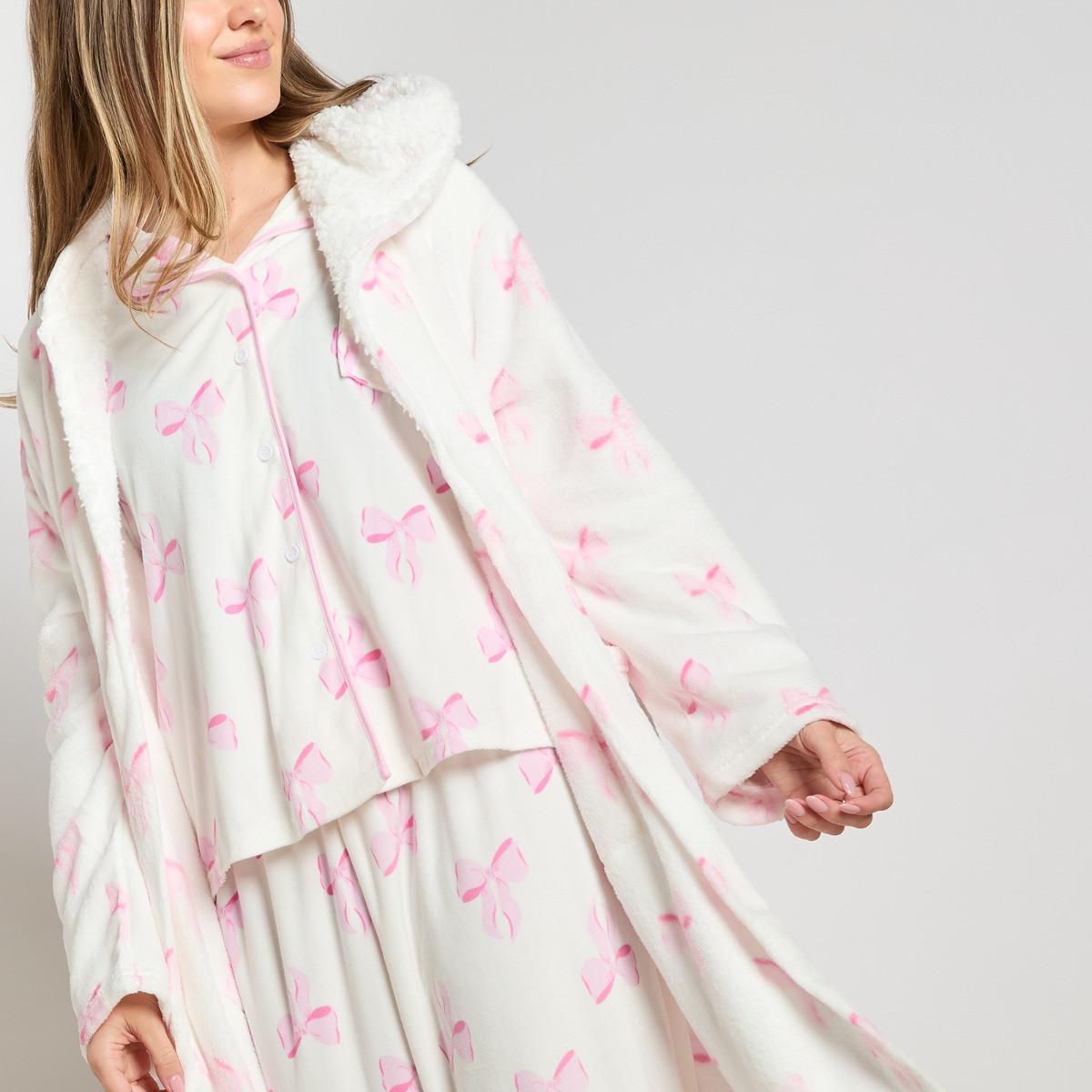 OHS Bow Print Dressing Gown, Adults - White>