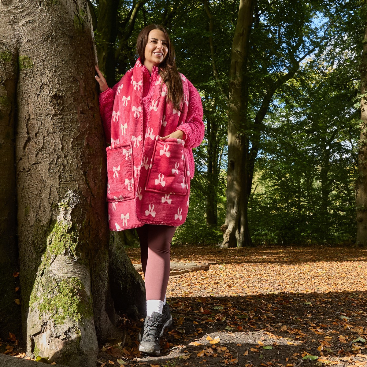 OHS Bow Print Fleece Pocket Scarf - Hot Pink>