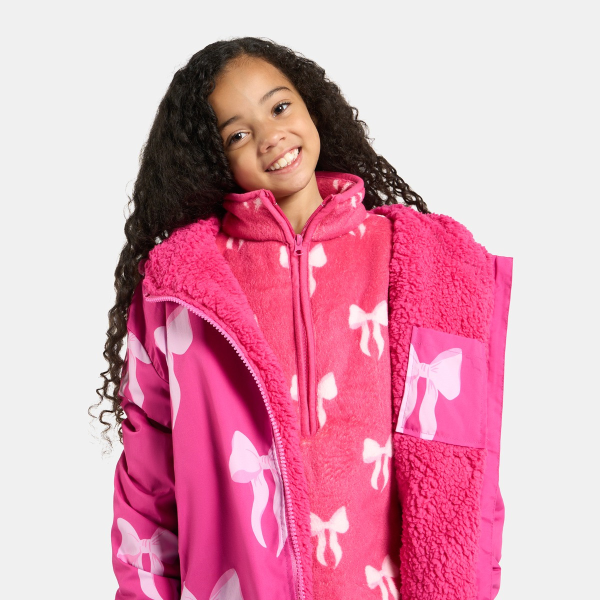 OHS Kids Water Resistant Bow Print Sherpa Drying Robe, Pink - Small/Medium>