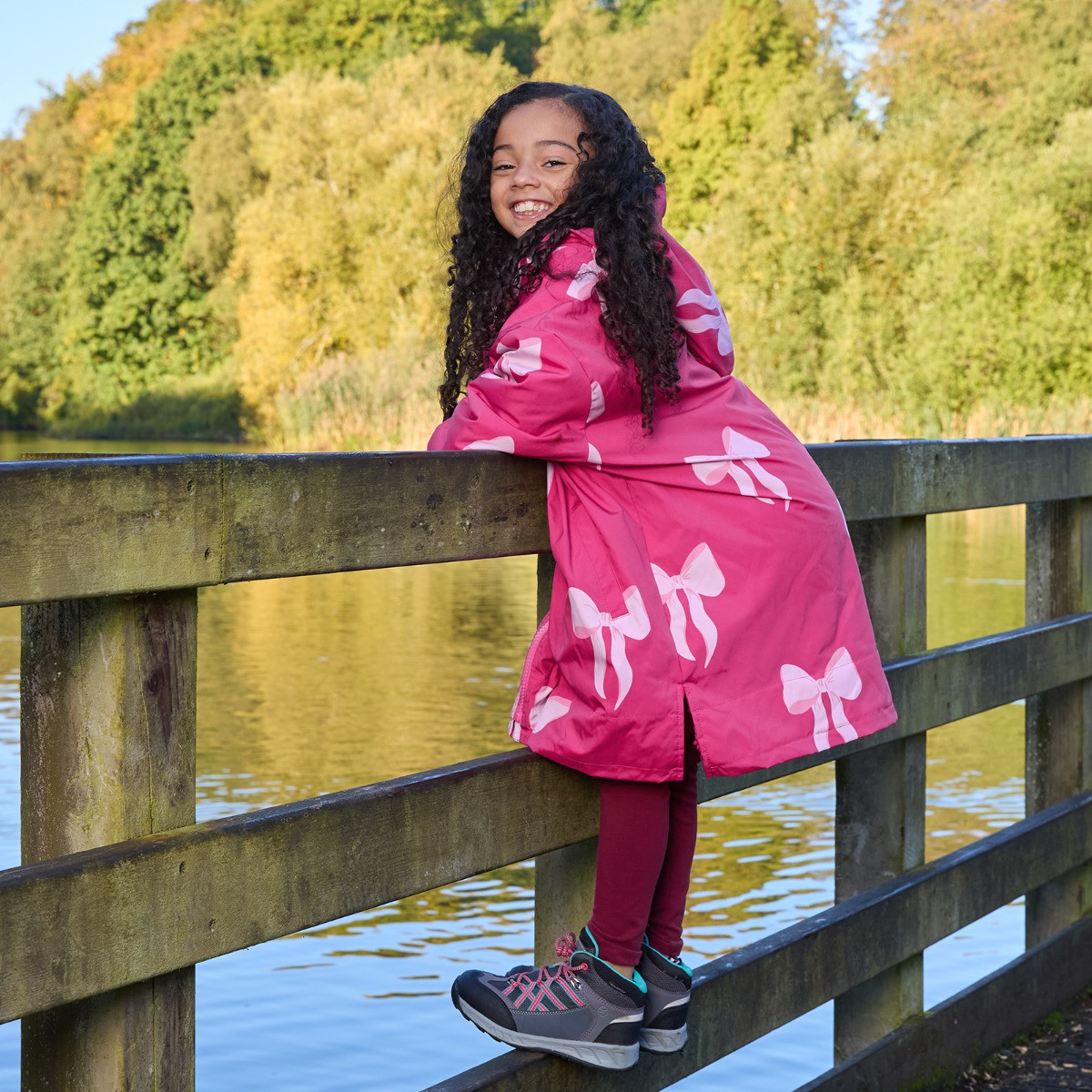 OHS Kids Water Resistant Bow Print Sherpa Drying Robe - Pink>