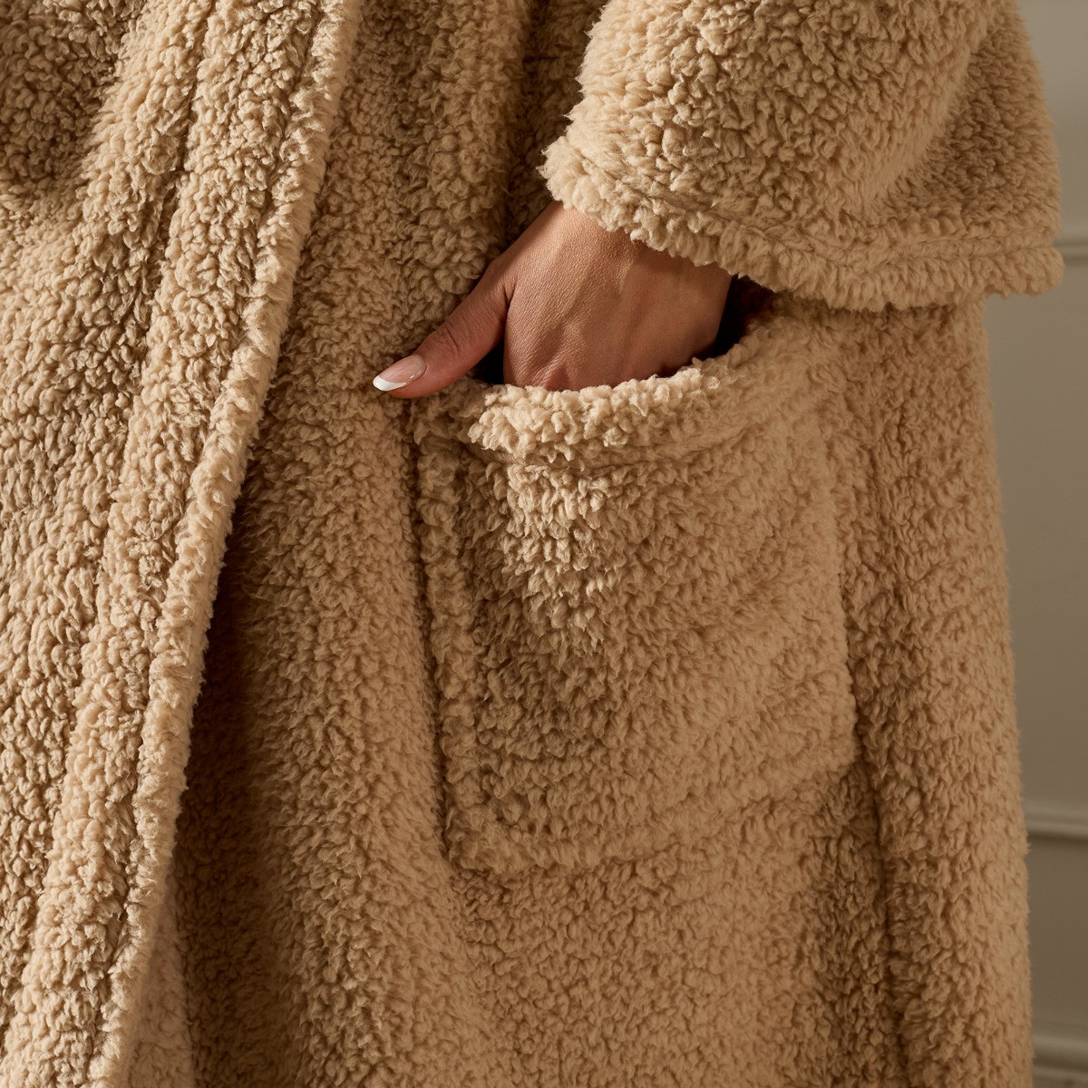 OHS Teddy Dressing Gown Floor Length, Adults - Natural>